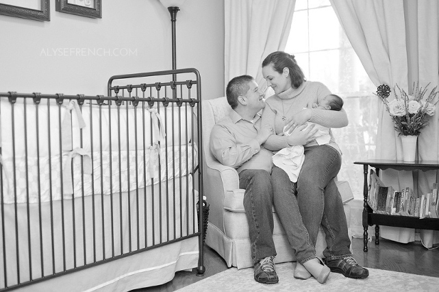 Garcia Newborn Lifestyle_Houston Family Portrait Photographer_01