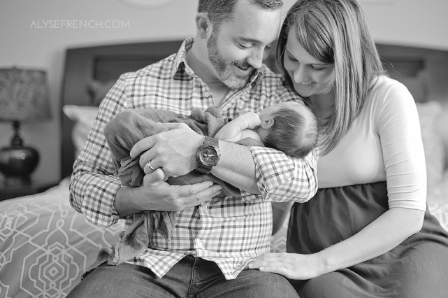 Greenfield Newborn Lifestyle_Houston Family Portrait Photographer_02