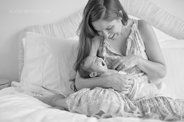 Peralta Newborn Lifestyle_Houston Family Portrait Photographer_03