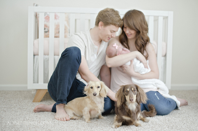 Green Newborn Lifestyle_Houston Family Portrait Photographer_01