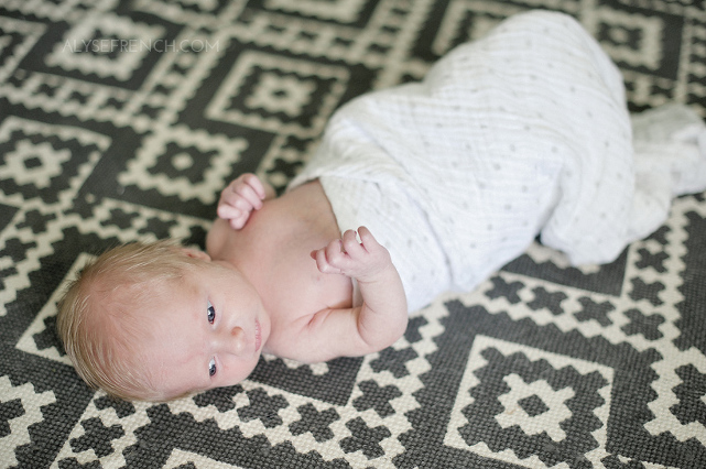 Euwer Newborn Lifestyle_Houston Family Portrait Photographer_03